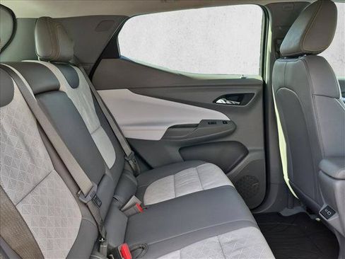 Used 2023 Chevrolet Bolt EUV Premier w/ Sun & Sound Package FWD image 22
