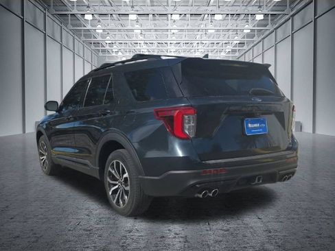 Used 2022 Ford Explorer ST AWD/4WD image 4