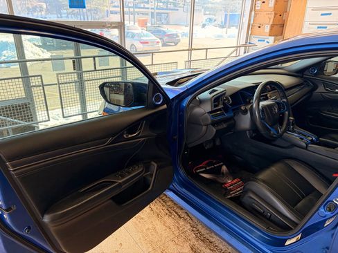 Used 2017 Honda Civic EX-L image 10