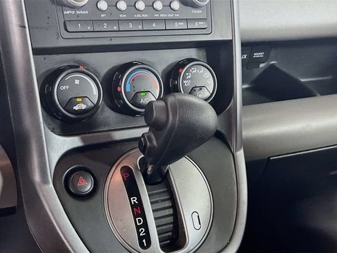 Used 2010 Honda Element EX image 11