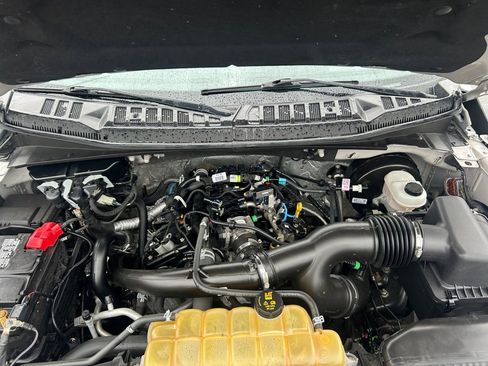 Used 2020 Ford F150 XLT image 30