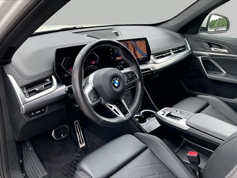Used 2025 BMW X1 xDrive28i AWD/4WD image 17