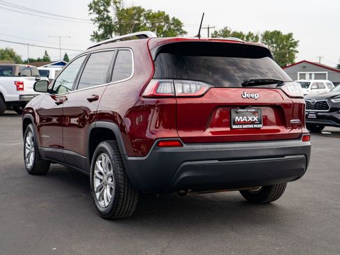 Used 2019 Jeep Cherokee Latitude w/ Popular Appearance Group FWD image 12