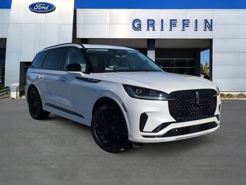 New 2026 Lincoln Aviator Reserve w/ Luxury Package image 1