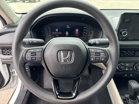 Used 2025 Honda Accord LX image 14
