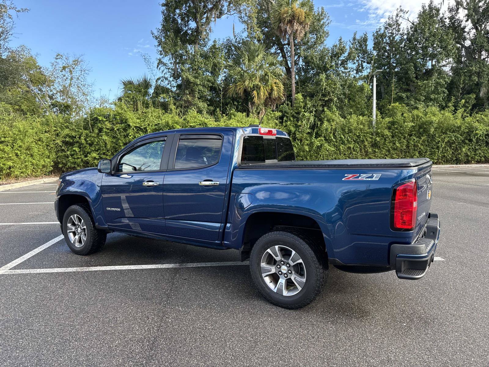 Used 2019 Chevrolet Colorado Z71 AWD/4WD image 5