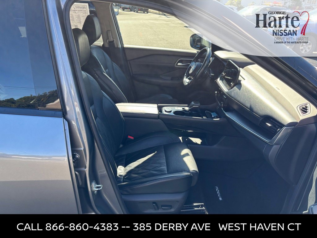 Certified 2022 Nissan Rogue Platinum w/ Head-Up Display Package AWD/4WD image 30