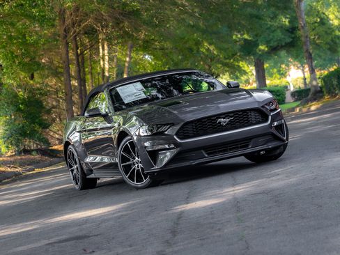 Used 2021 Ford Mustang Premium w/ Equipment Group 201A RWD image 21