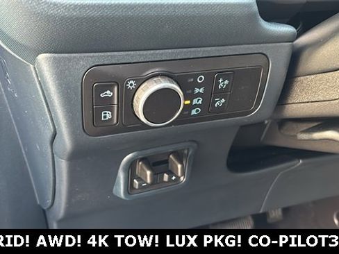 New 2025 Ford Maverick XLT w/ Equipment Group 301A image 8