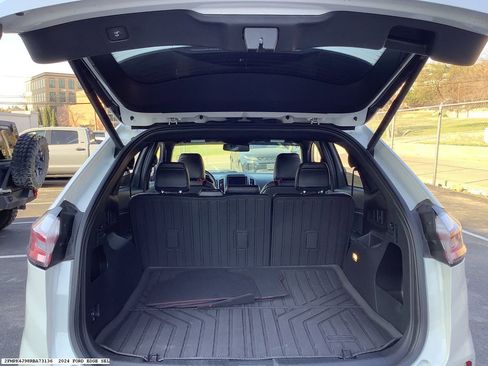 Used 2024 Ford Edge ST-Line image 12