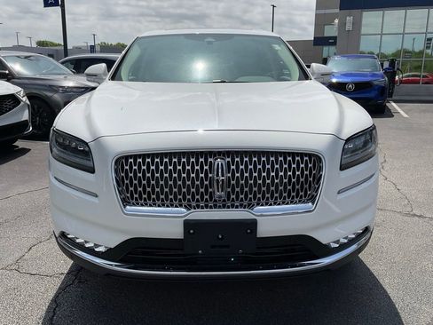 Used 2023 Lincoln Nautilus Reserve w/ Equipment Group 202A AWD/4WD image 2