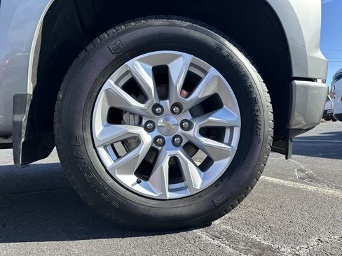 Certified 2025 Chevrolet Silverado 1500 Custom image 13