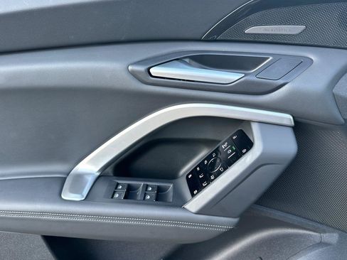 Certified 2025 Audi Q5 Premium Plus w/ Premium Plus image 11