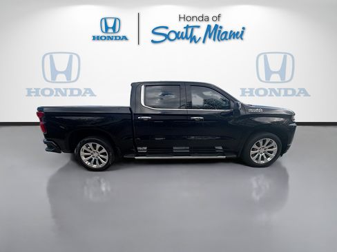 Used 2019 Chevrolet Silverado 1500 High Country w/ Technology Package image 8