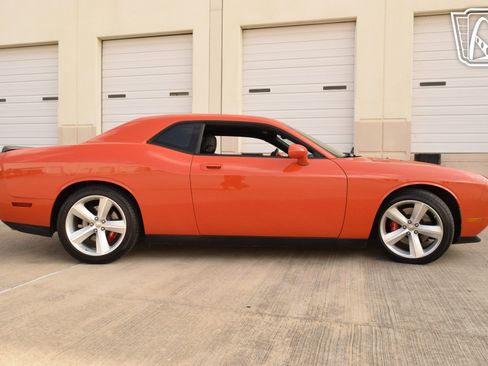 Used 2008 Dodge Challenger SRT8 image 16