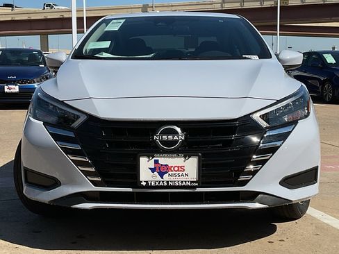 New 2025 Nissan Versa SV w/ Trunk Package image 3