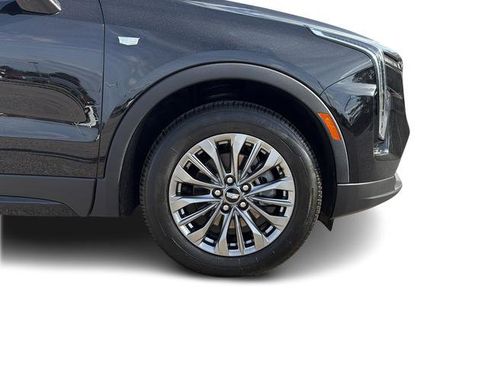 Used 2025 Cadillac XT4 Premium Luxury image 9