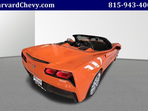 Used 2019 Chevrolet Corvette Stingray Convertible w/ 2LT Preferred Equipment Group RWD image 4
