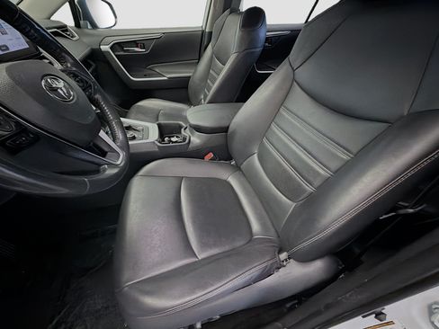 Used 2023 Toyota RAV4 XLE Premium AWD/4WD image 11