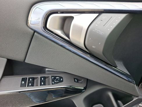 New 2026 BMW X3 xDrive30 w/ M Sport Package image 8