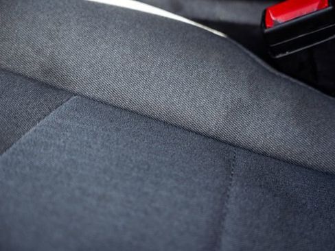 Used 2024 RAM 1500 Classic SLT image 27