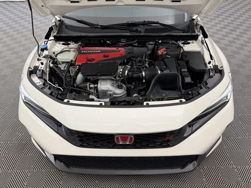 Used 2023 Honda Civic Type R image 32