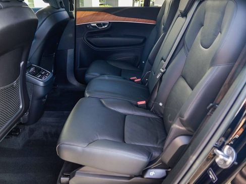 Used 2023 Volvo XC90 B6 Core w/ Climate Package image 20