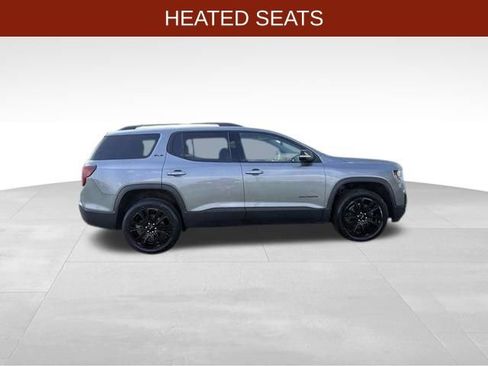 Used 2022 GMC Acadia SLE w/ Driver Convenience Package FWD image 8