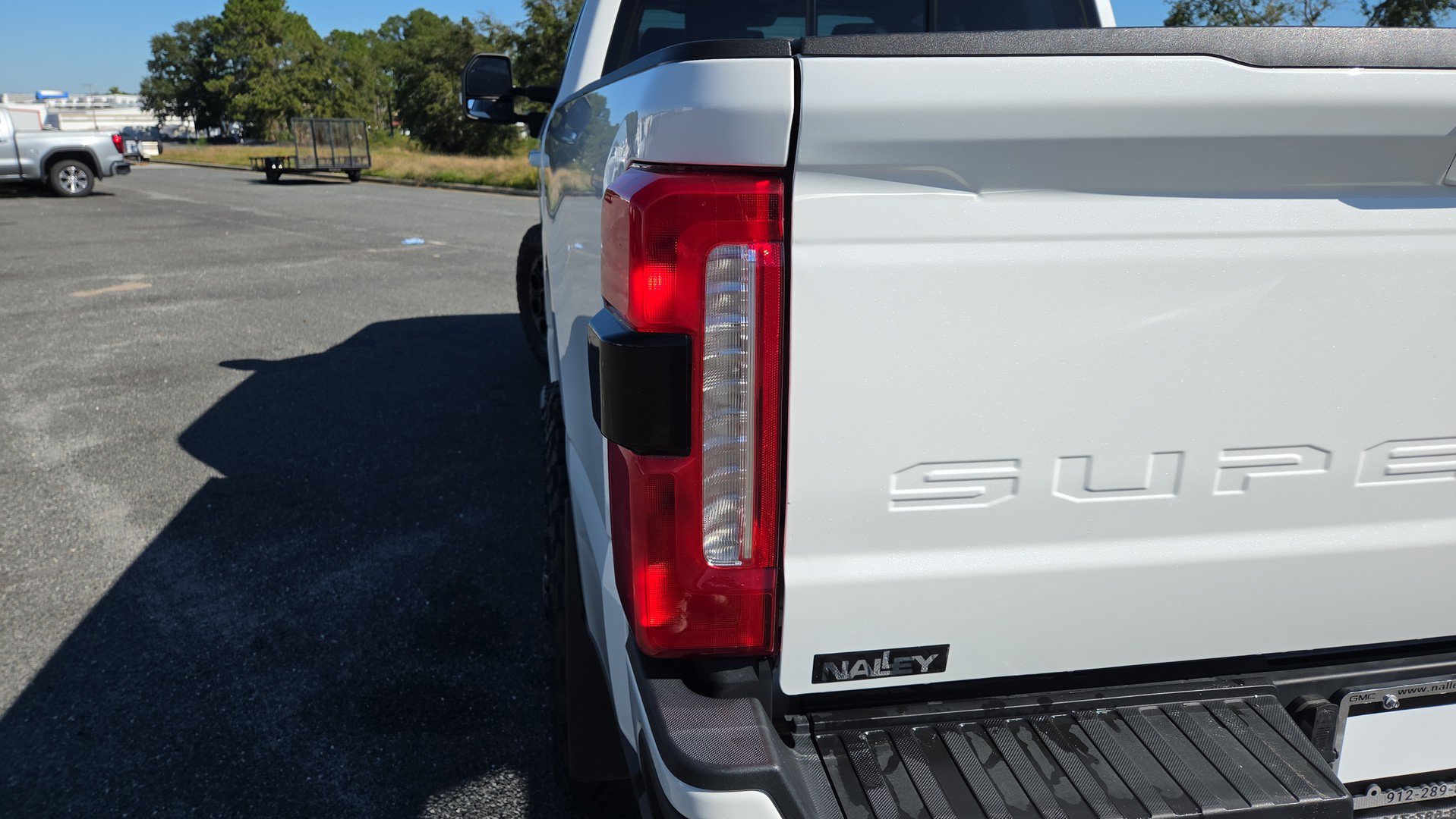 Used 2024 Ford F250 Lariat w/ Lariat Ultimate Package AWD/4WD image 14