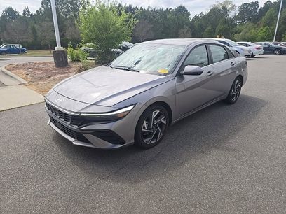 Used 2025 Hyundai Elantra Limited