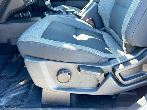 Used 2025 Ford Bronco Big Bend image 19