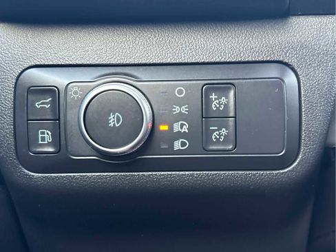 Used 2021 Ford Escape Titanium image 20