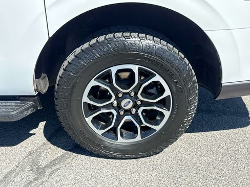 Used 2024 Ford Expedition Max XLT AWD/4WD image 7
