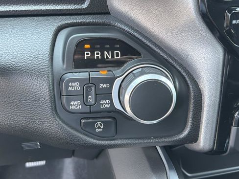 Used 2025 RAM 1500 Big Horn AWD/4WD image 30