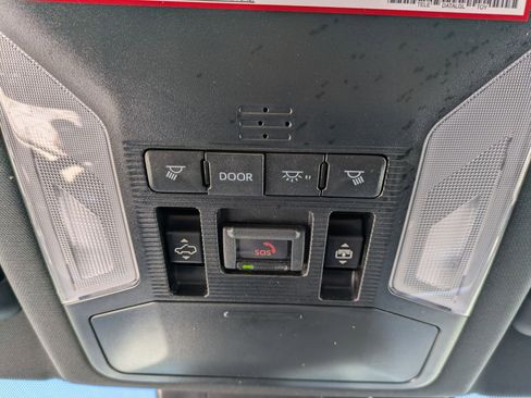 Used 2023 Toyota RAV4 XSE w/ Premium Package image 14