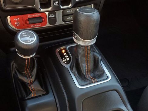 Certified 2022 Jeep Gladiator Mojave w/ Trailer Tow Package image 39