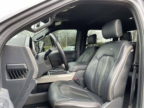 Used 2022 Ford F250 Platinum w/ Tremor Off-Road Package image 18