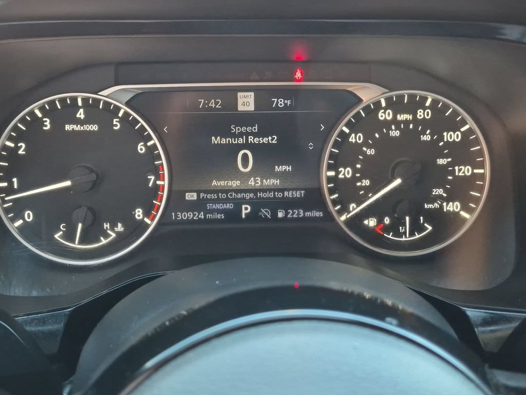 Used 2022 Nissan Pathfinder SL w/ SL Premium Package FWD image 28