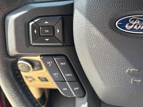 Used 2015 Ford F150 XLT w/ Equipment Group 302A Luxury image 18