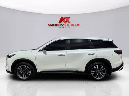 Used 2022 INFINITI QX60 Luxe w/ Cargo Package FWD image 2