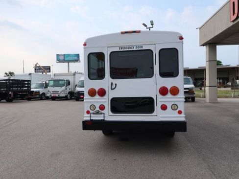 Used 2008 Chevrolet Express 3500 w/ School Bus Package image 5