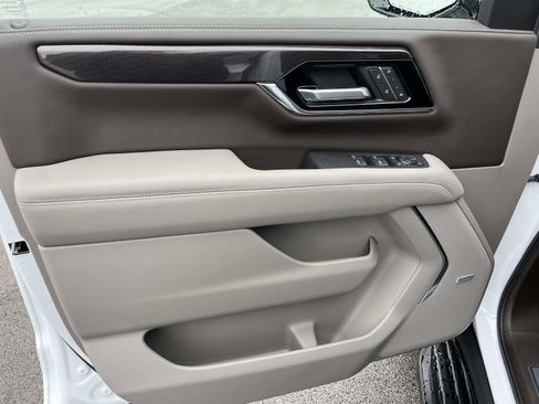 New 2026 GMC Yukon Elevation w/ Elevation Premium Package image 22