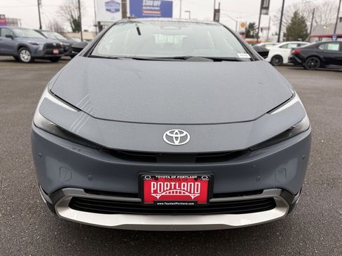 New 2026 Toyota Prius Plug-In Hybrid image 3