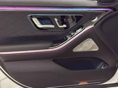 New 2025 Mercedes-Benz S 580e 4MATIC Sedan image 14
