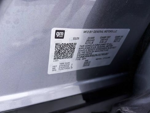 Used 2025 Chevrolet Traverse High Country FWD image 42