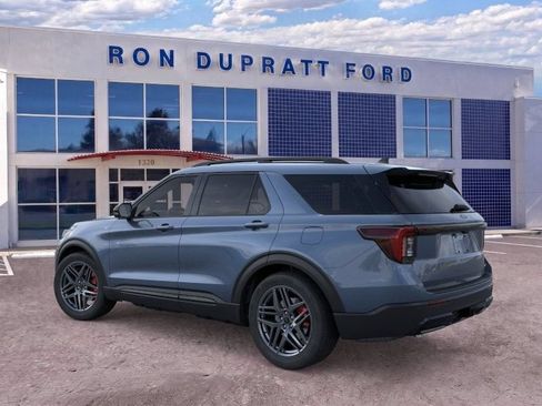 New 2026 Ford Explorer ST-Line w/ ST-Line Street Pack AWD/4WD image 5