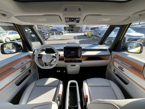 New 2025 Volkswagen ID. Buzz 1st Edition image 16