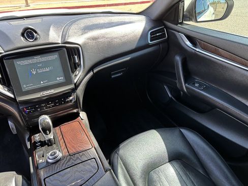 Used 2018 Maserati Ghibli S Q4 image 27