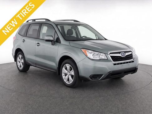 Used 2016 Subaru Forester 2.5i Premium w/ All-Weather Package AWD/4WD image 2