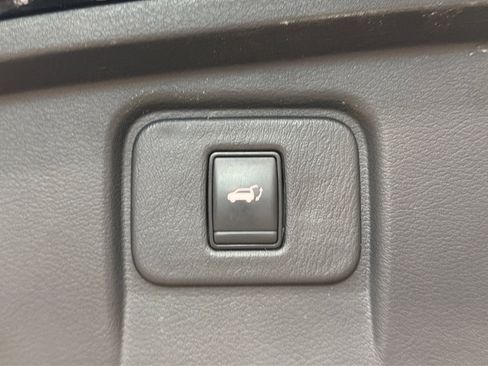 Used 2024 Nissan Murano SV AWD/4WD image 47